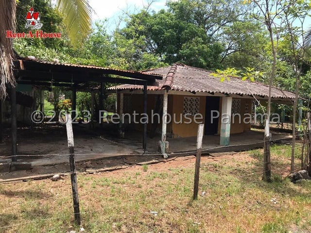 Lot for Sale in Las Tablas – Ideal for Your Beach House